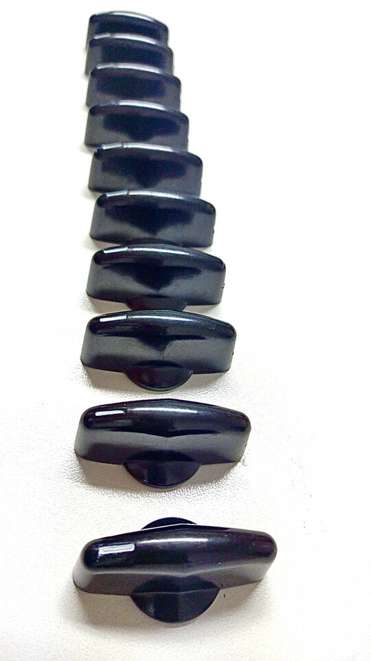 10 Knobs GRANDES de Bakelita VINTAGE. sin uso.