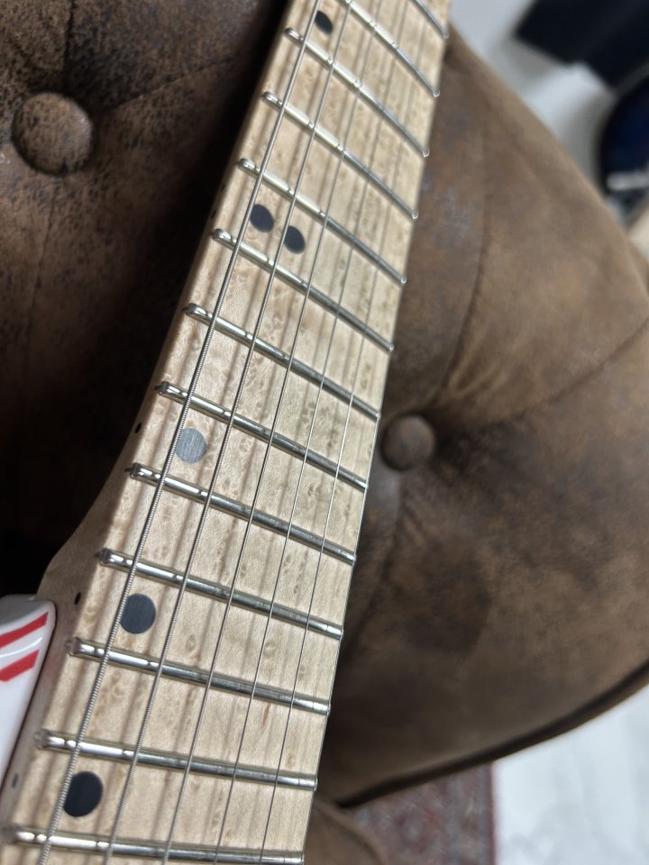 Dirty boy  guitars Blues Saraceno