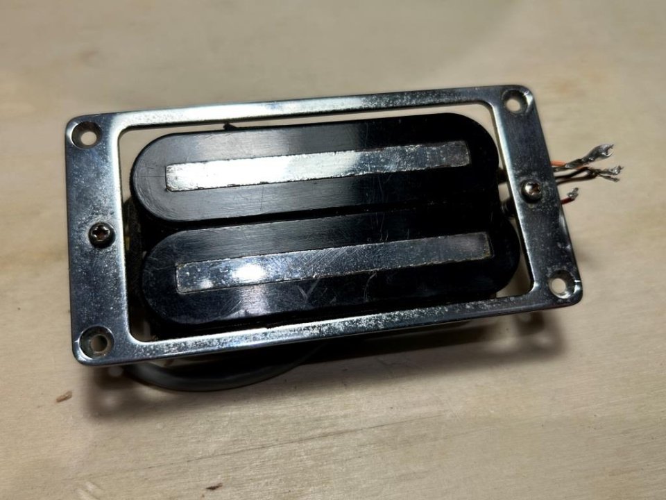 Pastilla DF-1 Dog Fighter Fernandes años 80