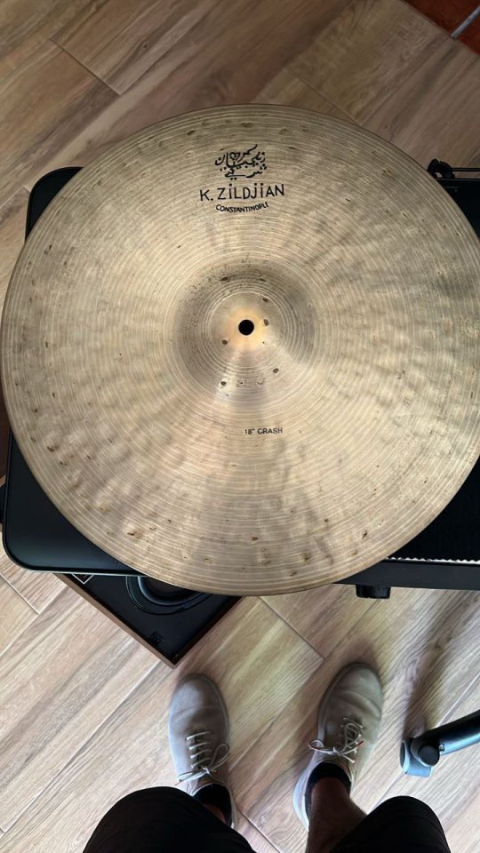 Zildjian K Constantinople 18" Crash de segunda mano · Foto 1 de 3 · Navarra · 400 €