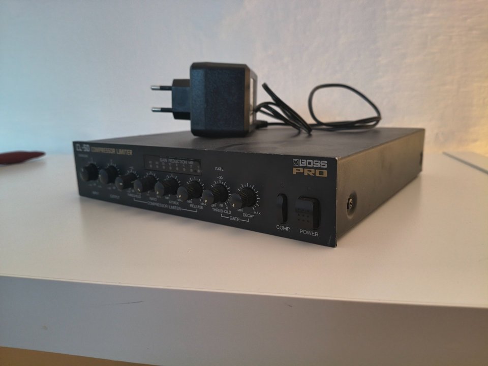Boss CL50 Pro Compressor Limiter de segunda mano · Foto 2 de 3 · Illes Balears · 100 €