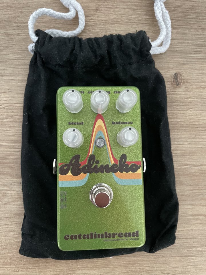 ADINEKO Oil Can Delay - Catalinbread de segunda mano · Foto 3 de 8 · Sevilla · 170 €