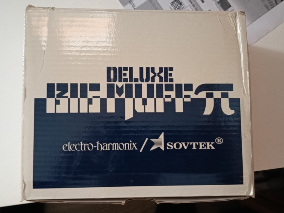 Big Muff Deluxe Sovtek de segunda mano · Foto 2 de 2 · Cuenca · 125 €