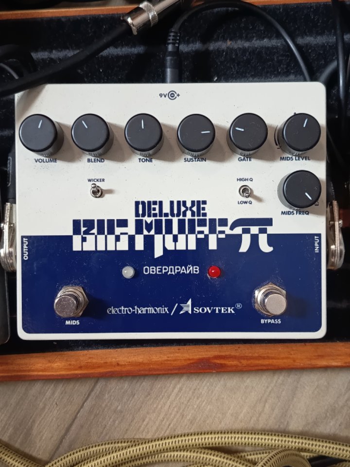 Big Muff Deluxe Sovtek de segunda mano · Foto 1 de 2 · Cuenca · 125 €