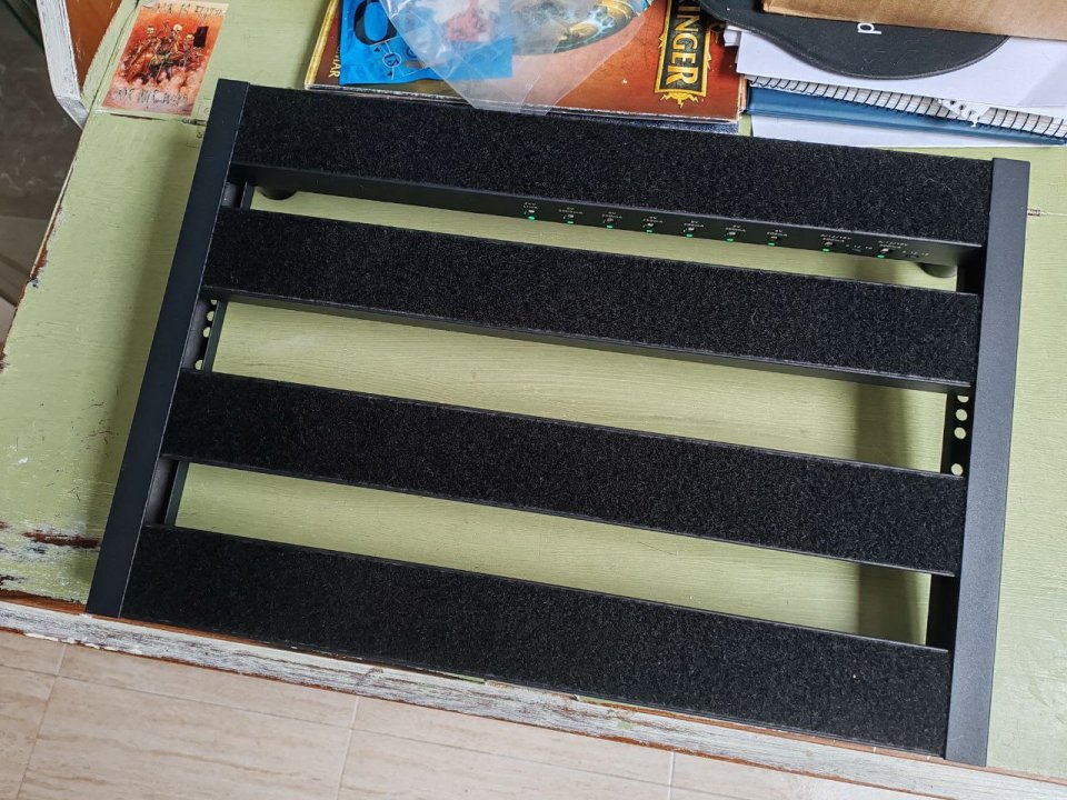 Pedalera Harley Benton Spaceship Power 40