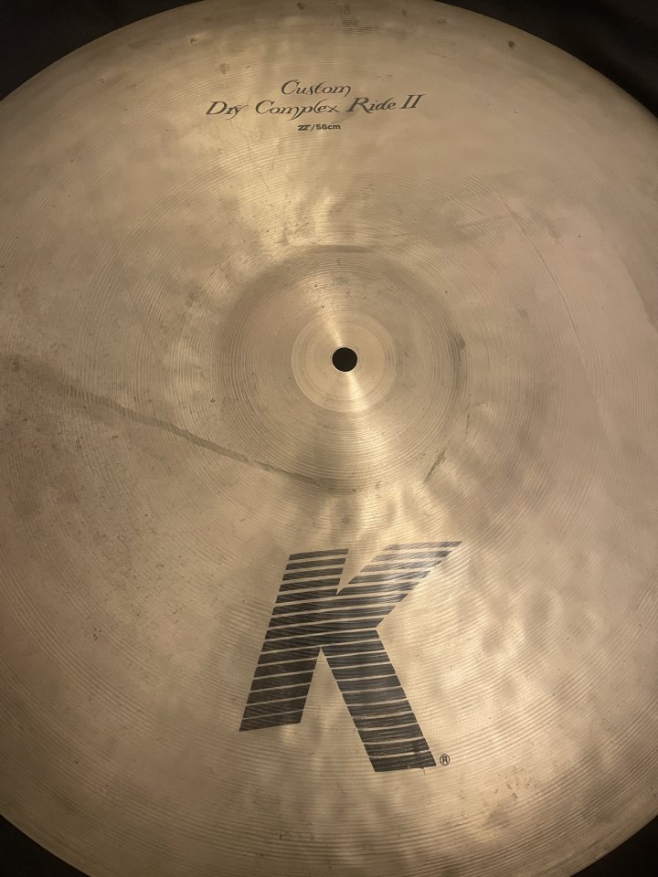 Zildjian Dry Complex Ride II de 22” (2008-2010, serie descontinuada) de segunda mano · Foto 1 de 2 · Barcelona · 700 €