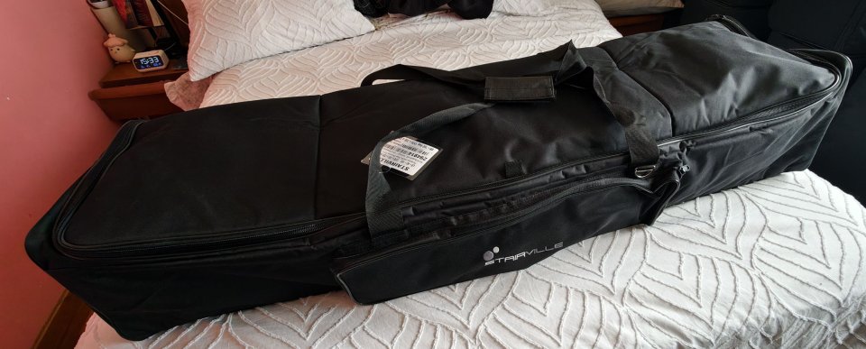 Pantalla de proyección Professional ESMART MIMOBI 180 pulgadas + maleta