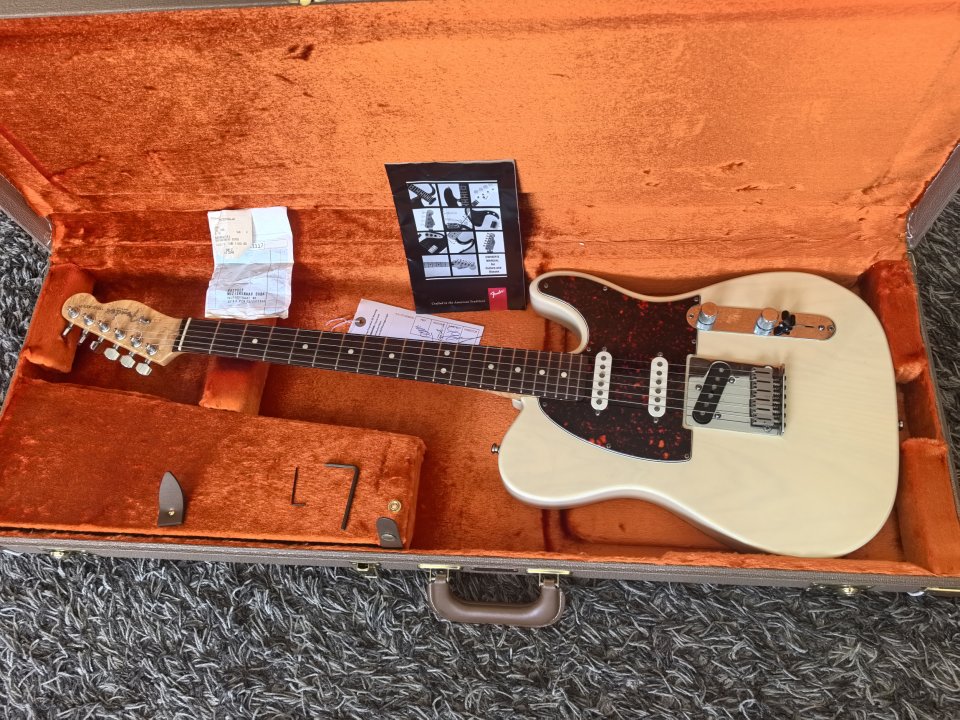 Fender Telecaster Custom Shop Classic Series Blonde 1999 de segunda mano · Foto 3 de 10 · Madrid · 2300 €