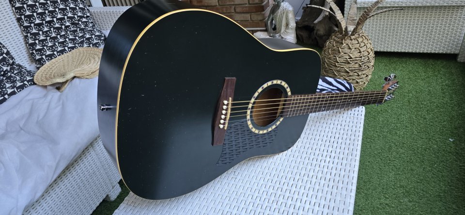Art lutherie Acústica de segunda mano · Foto 1 de 10 · Madrid · 299 €