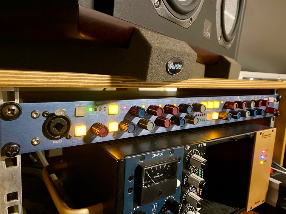 AMS NEVE 8801
