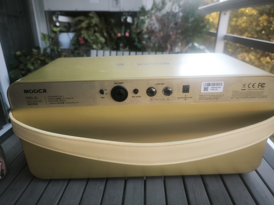 Mooer F40 Li portatil ¡Como nuevo, envío incluido! de segunda mano · Foto 5 de 6 · Murcia · 175 €