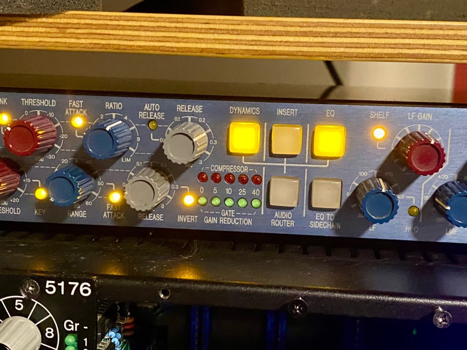 AMS NEVE 8801