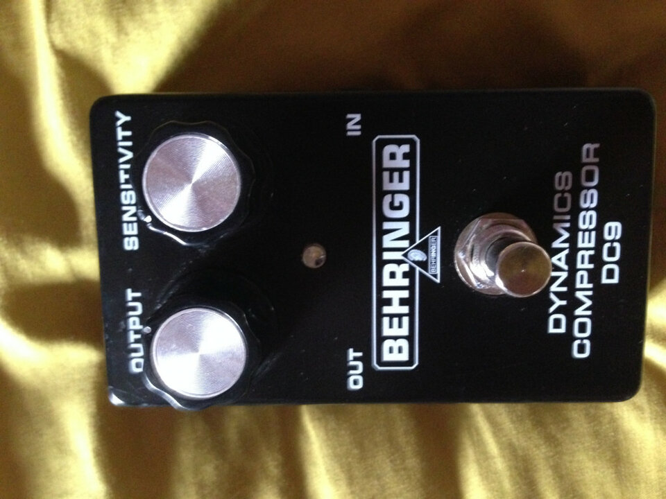 Behringer DC9 dynamic compressor
