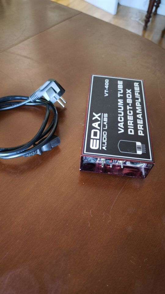 EDAX VT-400. Caja de inyección/Preamplificador a válvulas