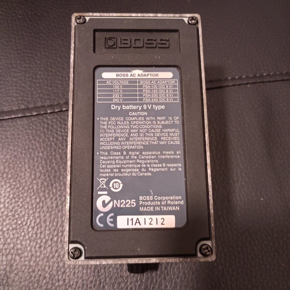 Pedal Boss Rv-5 (averíado) de segunda mano · Foto 6 de 6 · Málaga · 30 €