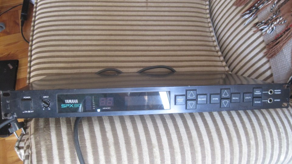 Procesador Efectos Yamaha SPX90