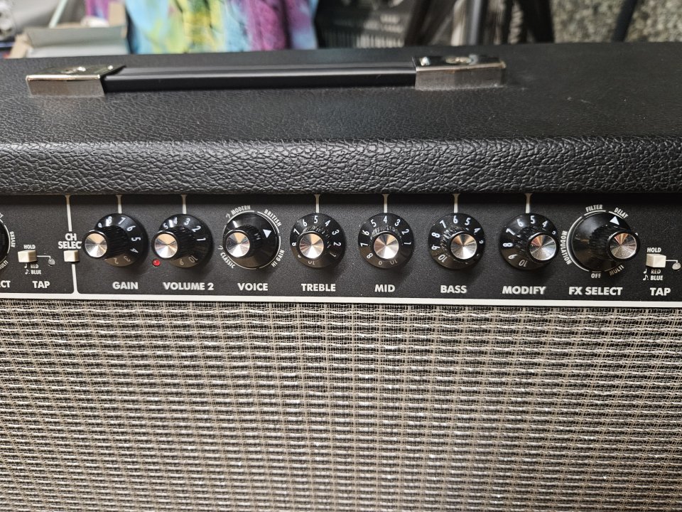 Fender Champion 100 II 2026 de segunda mano · Foto 3 de 7 · La Rioja · 250 €