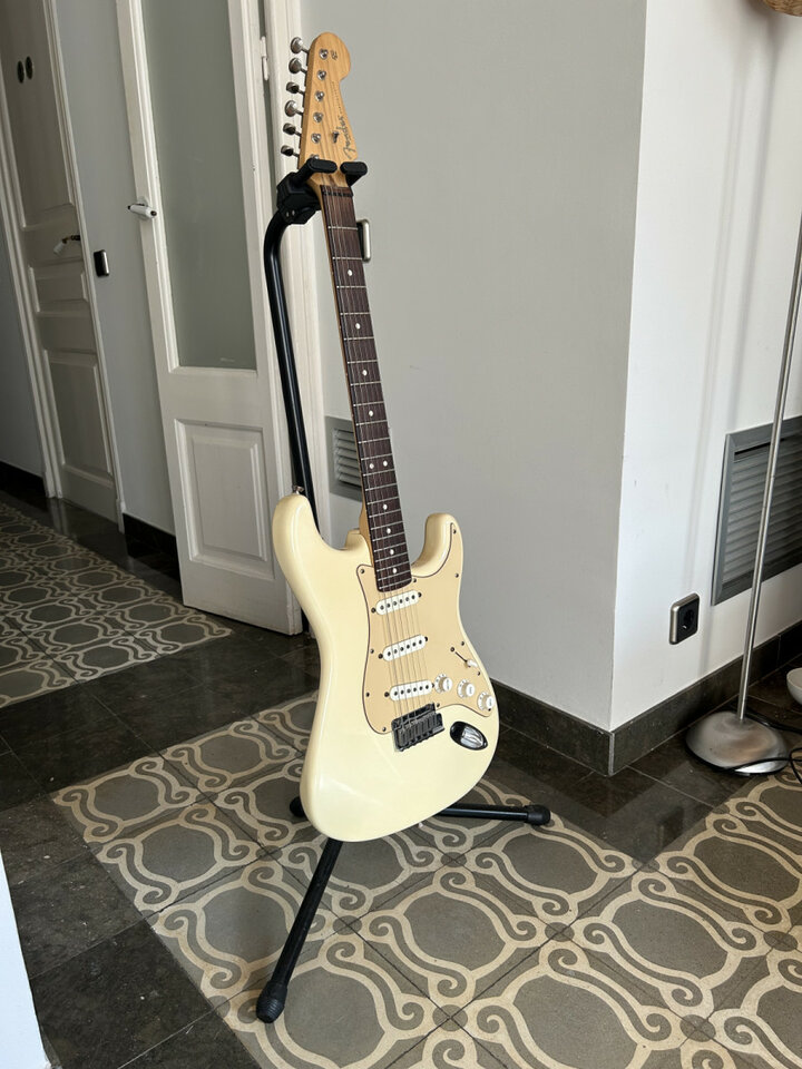 Fender Stratocaster American Standard (2005) - MEJORAS (!!!)
