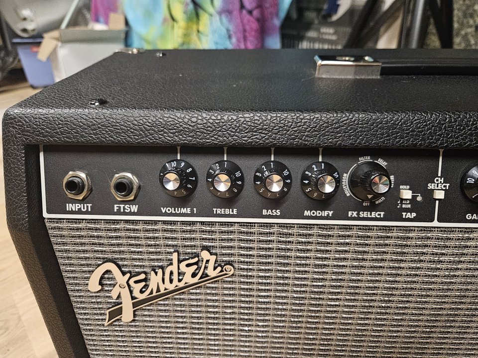 Fender Champion 100 II 2026 de segunda mano · Foto 4 de 7 · La Rioja · 250 €
