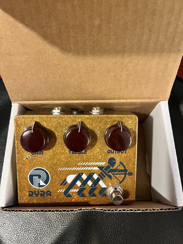 Ryra The Klone de segunda mano · Foto 3 de 4 · Palencia · 185 €