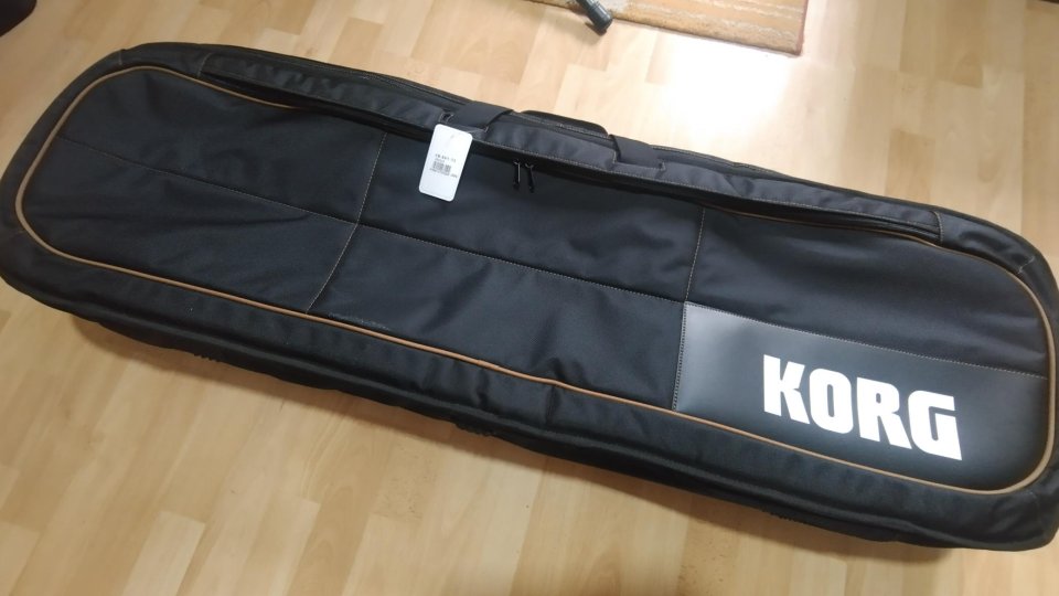 Korg SV273 de segunda mano · Foto 5 de 10 · Zaragoza · 1150 €