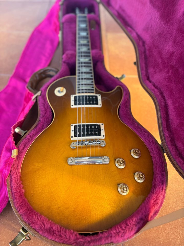 Gibson Les Paul Classic Honey Burst 1992 de segunda mano · Foto 1 de 9 · Madrid · 2500 €