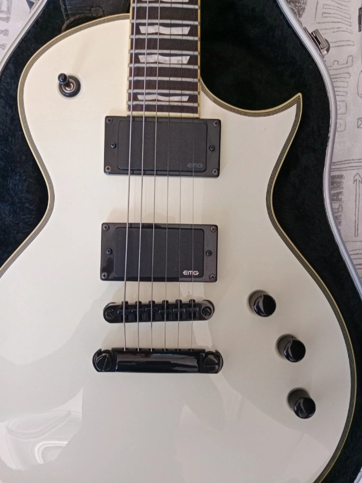 ESP LTD EC-401 Olympic White. Korea de segunda mano · Foto 5 de 10 · León · 799 €