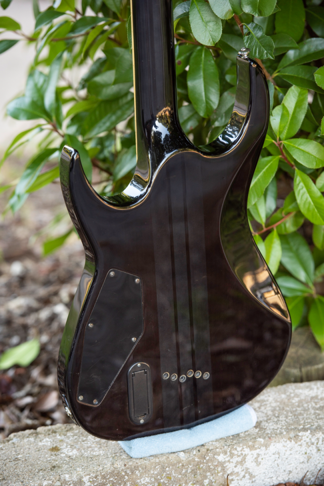 Agile Septor Pro 627 27" 6 Cuerdas Baritona EMG