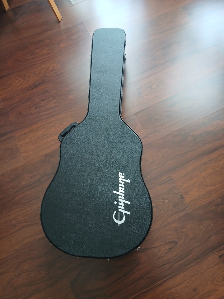 Epiphone Emperor II Joe Pass Corea de segunda mano · Foto 7 de 7 · Badajoz · 600 €