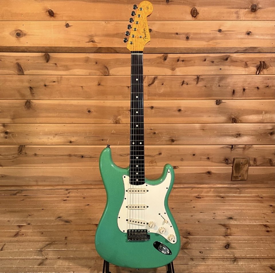 Fender Stratocaster Custom Shop Masterbuilt Dennis Galuszka Seafoam Green de segunda mano · Foto 2 de 7 · Barcelona · 7850 €