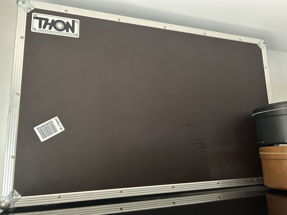Thon Effect Pedal Case Medium - Caja para pedales de efectos de segunda mano · Foto 1 de 2 · Valencia · 110 €