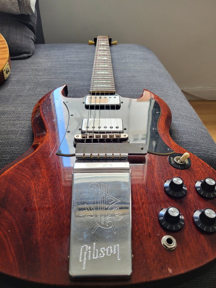 O cambio: Gibson SG Standard 1970-71 (Vídeo). de segunda mano · Foto 3 de 10 · Madrid · 7500 €
