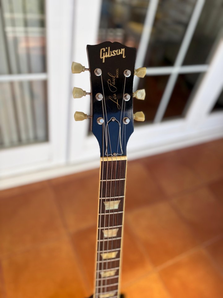 Gibson Les Paul Classic Honey Burst 1992 de segunda mano · Foto 7 de 9 · Madrid · 2500 €