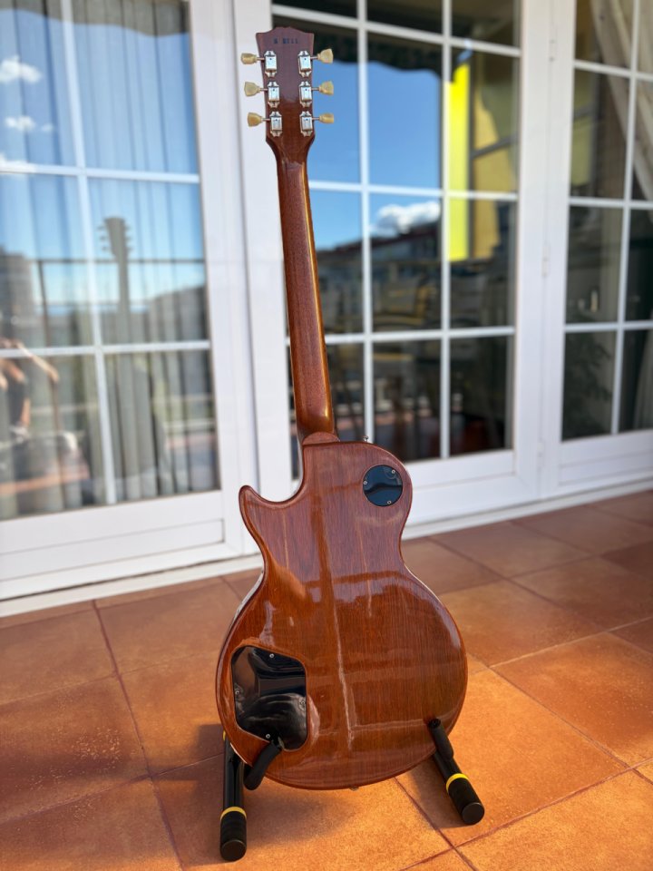 Gibson Les Paul Classic Honey Burst 1992 de segunda mano · Foto 8 de 9 · Madrid · 2500 €