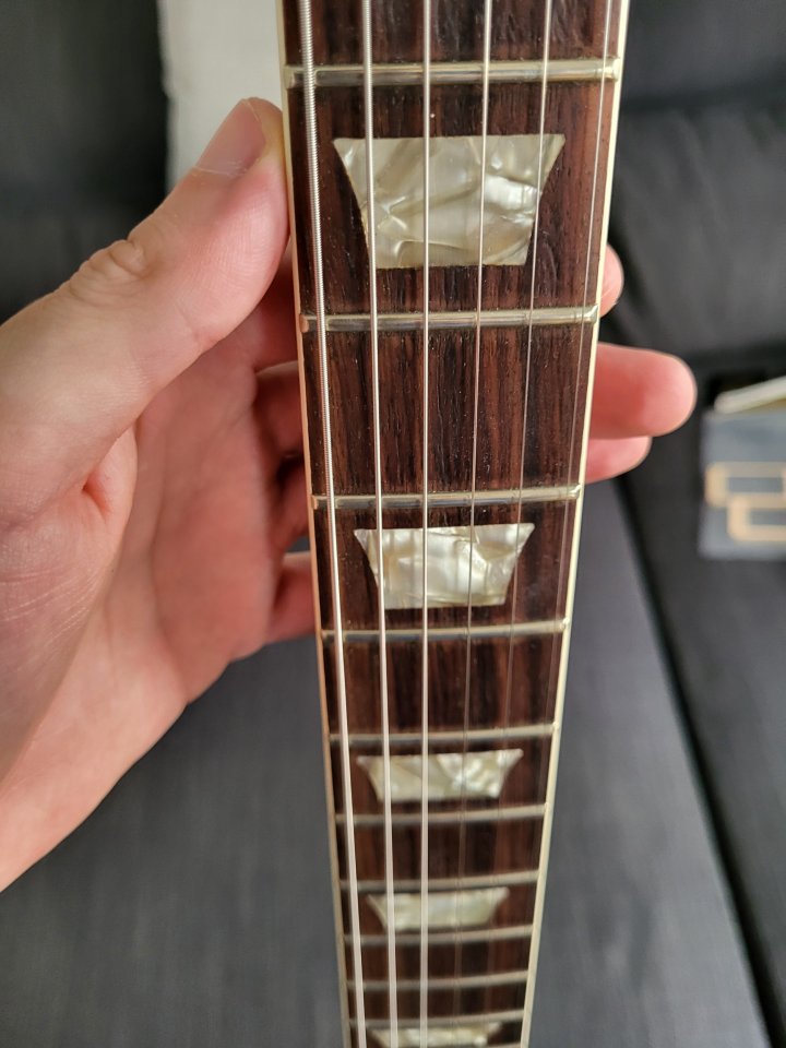 O cambio: Gibson SG Standard 1970-71 (Vídeo). de segunda mano · Foto 5 de 10 · Madrid · 7500 €