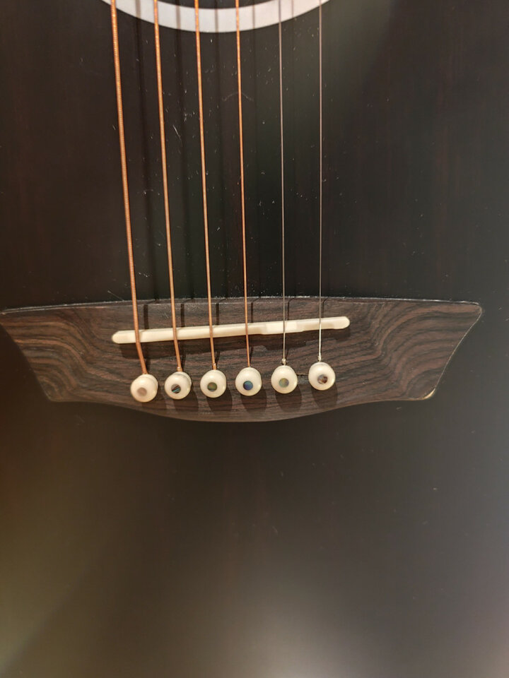 Guitarra electroacústica Washburn ea12 festival de segunda mano · Foto 3 de 6 · Badajoz · 145 €
