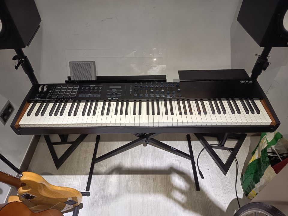 Arturia keylab 88 MK II controlador de segunda mano · Foto 2 de 2 · Valencia · 600 €