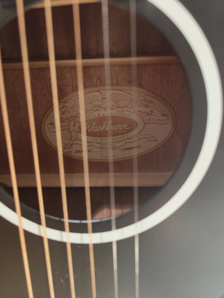 Guitarra electroacústica Washburn ea12 festival de segunda mano · Foto 4 de 6 · Badajoz · 145 €