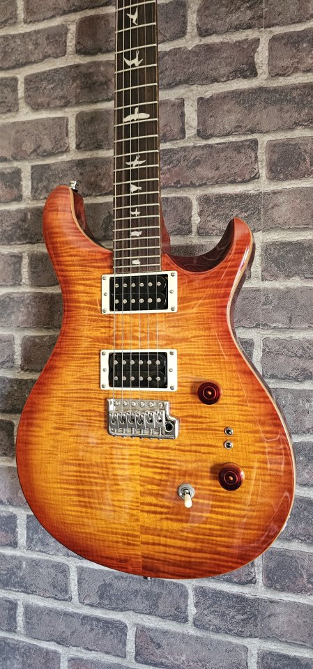 PRS SE Custom 24-08 Vintage Sunburst de segunda mano · Foto 1 de 6 · Valencia · 750 €