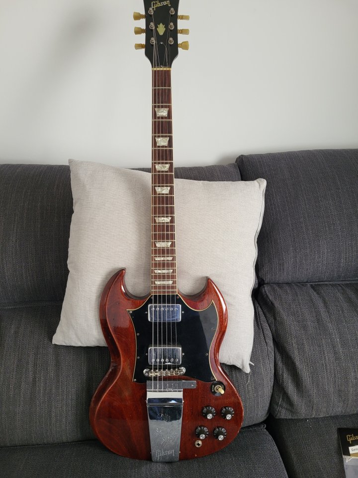 O cambio: Gibson SG Standard 1970-71 (Vídeo). de segunda mano · Foto 1 de 10 · Madrid · 7500 €
