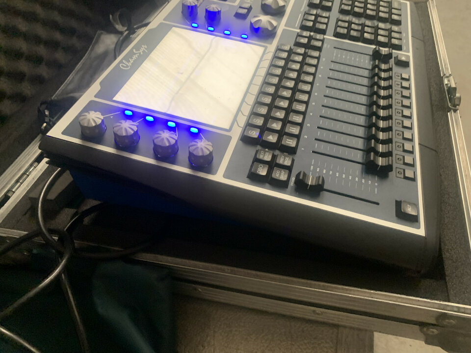 Mesa luces Chamsys MQ60