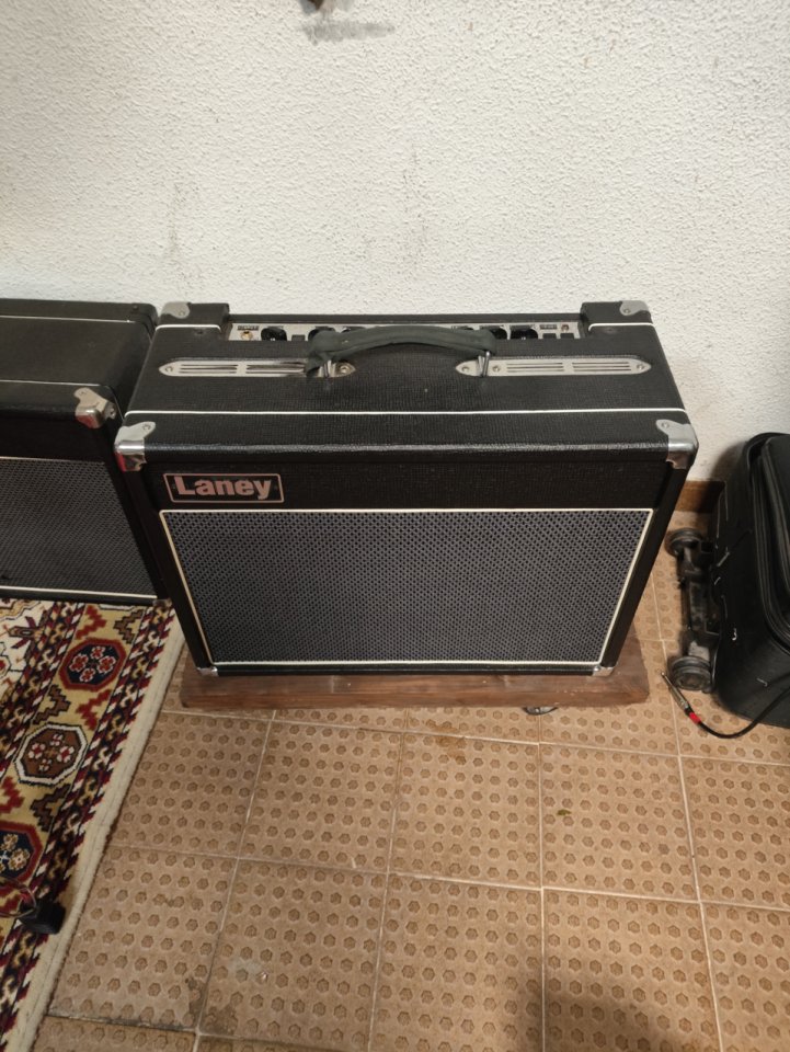 Laney VC30 made in England 1 / 12"
