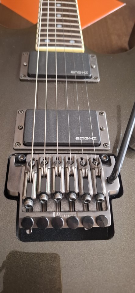 Ibanez RGT42 emg de segunda mano · Foto 6 de 10 · Murcia · 375 €