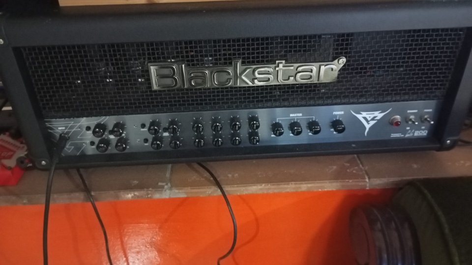 Black Star 200.g Gus signature