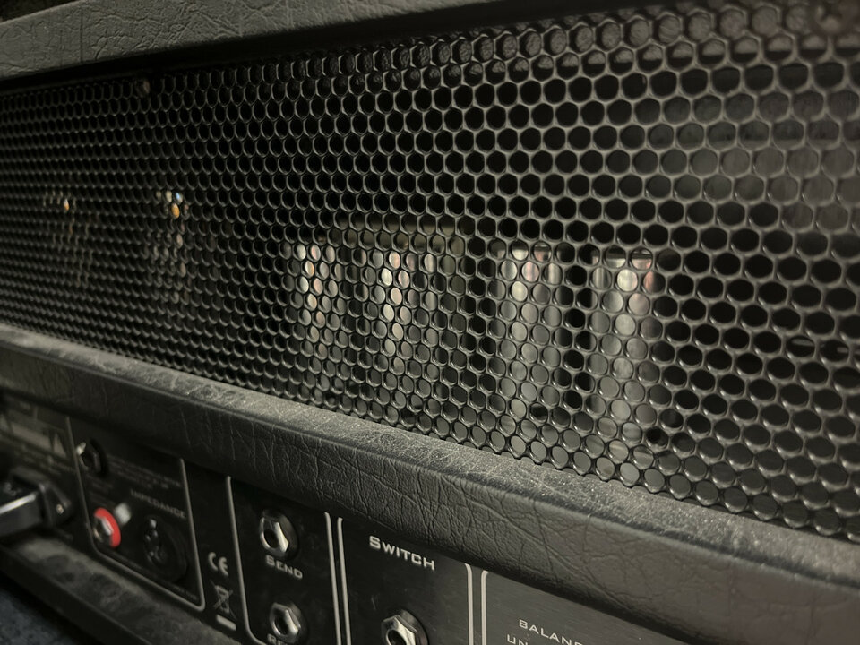 Cabezal Suhr PT15IR + pantalla Suhr 1x12