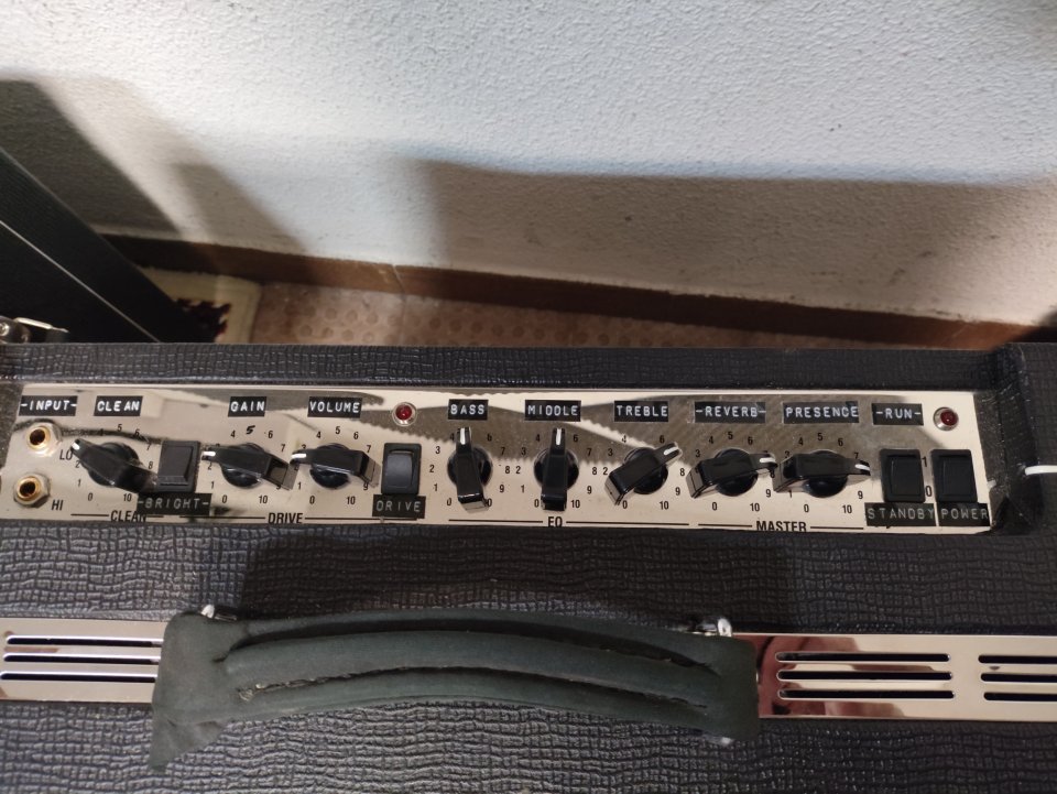 Laney VC30 made in England 1 / 12"