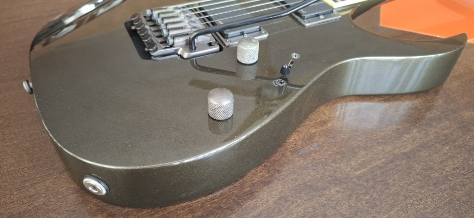 Ibanez RGT42 emg de segunda mano · Foto 7 de 10 · Murcia · 375 €