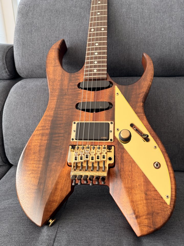 Ibanez RBM2-NT Reb Beach Signature Voyager 1991