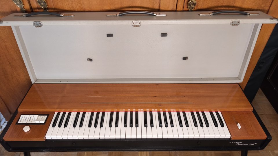 Clavinet D6