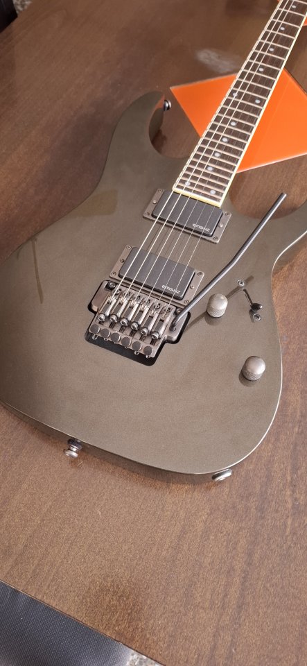 Ibanez RGT42 emg de segunda mano · Foto 8 de 10 · Murcia · 375 €